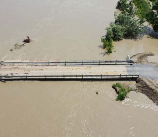 Оперативно про паводок на Буковині: як область і Чернівці пережили першу критичну стадію негоди
