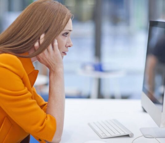 В легальном поле работает казино Кинг