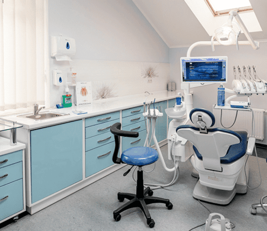 Зубне протезування в МЦ Окулюс