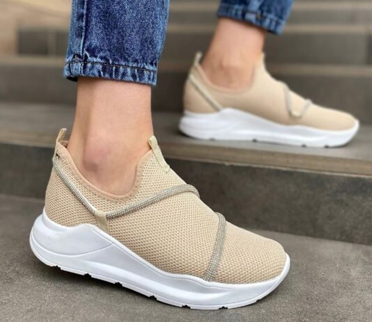 Жіночі кросівки: стиль та динаміка молодіжного стилю