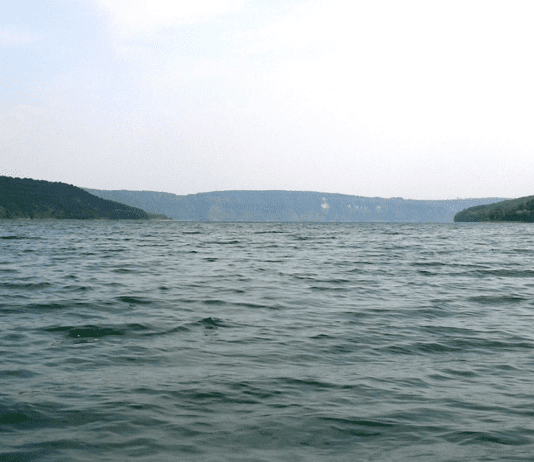 Поява Дністровського водосховища у Чернівцях