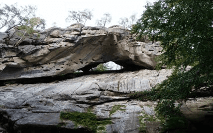 Історія буковинських скель