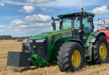 Надійний бренд John Deere. Огляд тракторів